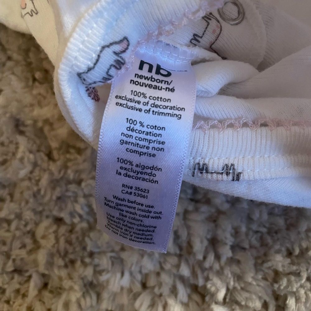 Carters NB Onesie - Picture 3 of 5